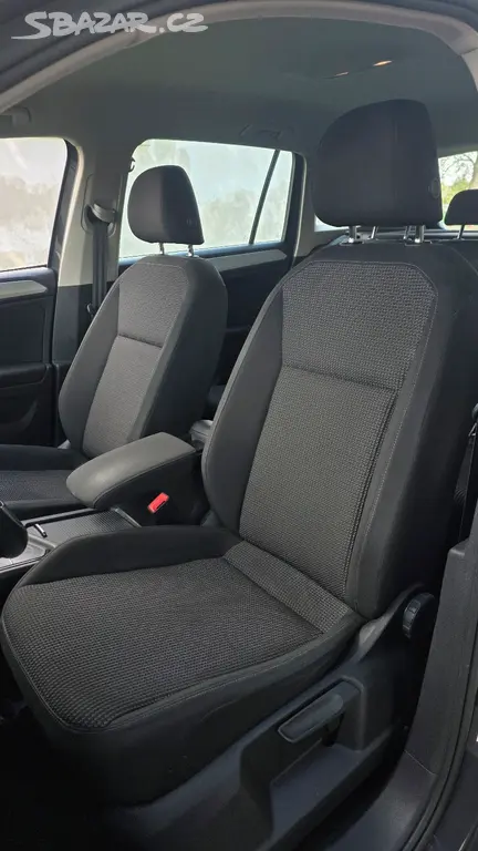 VW Tiguan 2.0tdi 110kW, ČR, ZÁRUKA 12 MĚSÍCŮ - fotka 5