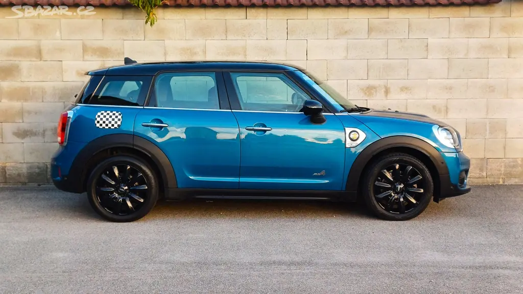 Mini Countryman, COOPER 1.5 SE ALL4-1.maj-ČR - fotka 4