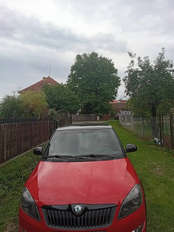 Škoda Fabia 1.2 TSI Monte Carlo - fotka 2