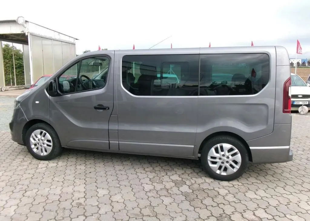 Opel Vivaro 1.6CDTi,Life,spaní,2x kola nafta - fotka 4