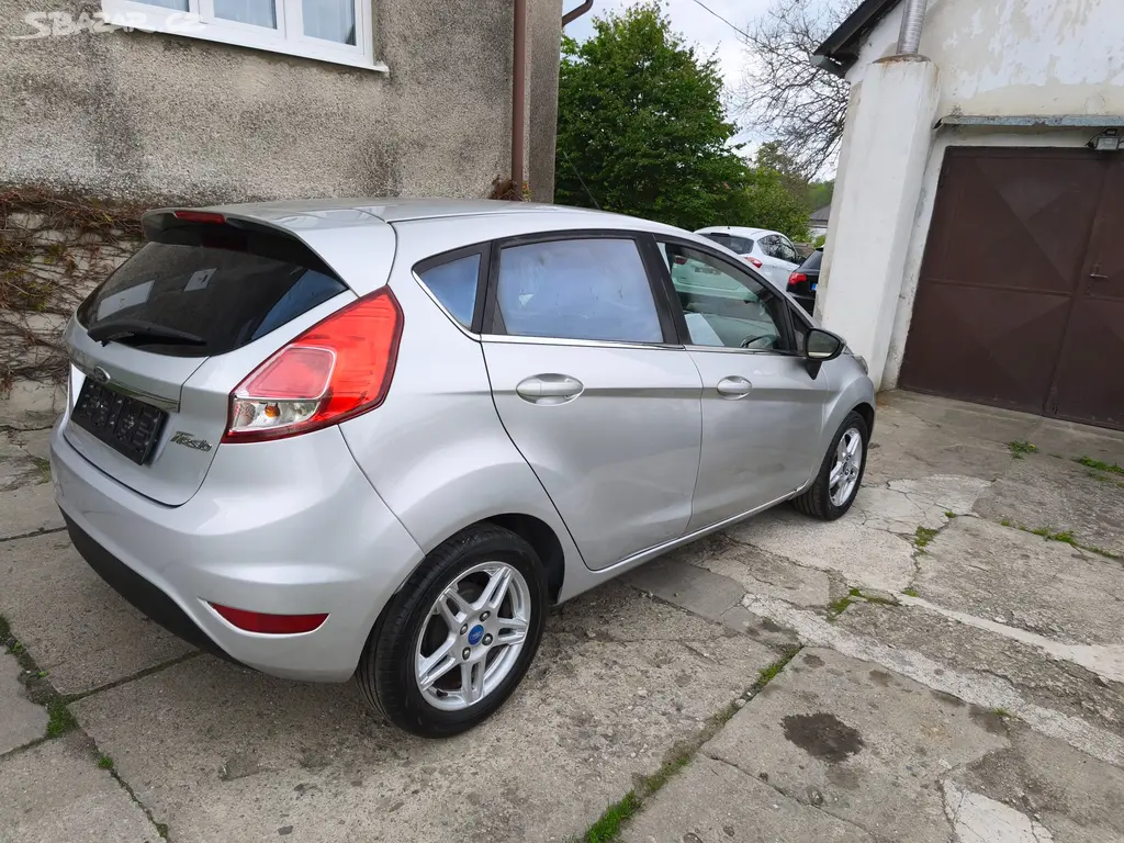 Ford fiesta - fotka 4