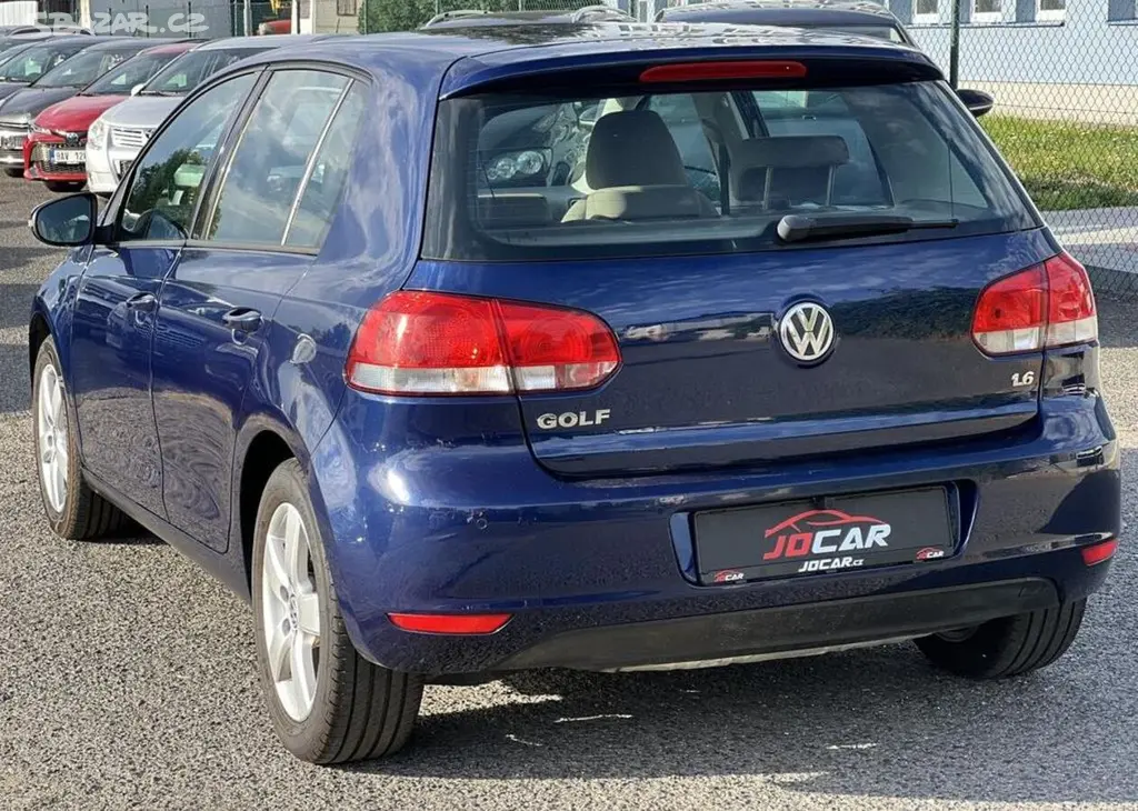 Volkswagen Golf 1.6MPi 75kw KLIMA KAMERA ALU - fotka 4