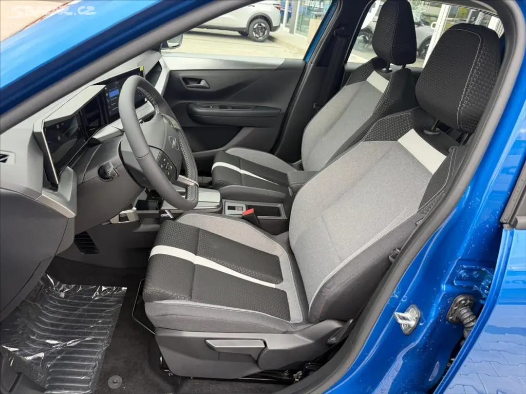 Opel Frontera, 1,2 TURBO EDITION HYBRID - fotka 5