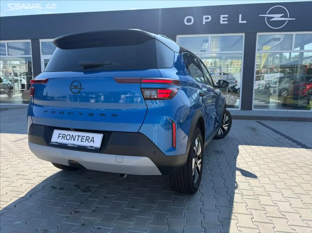Opel Frontera, 1,2 TURBO GS HYBRID - fotka 3