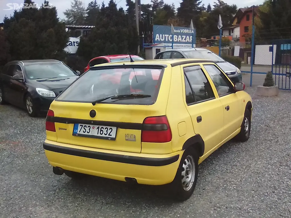 Škoda Felicia, 1.3i / 40KW, jede super - fotka 6