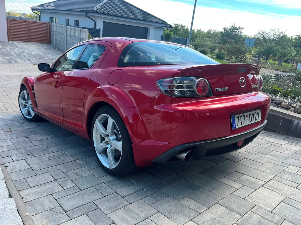 Mazda RX-8 141 kw 70 tis km - fotka 4