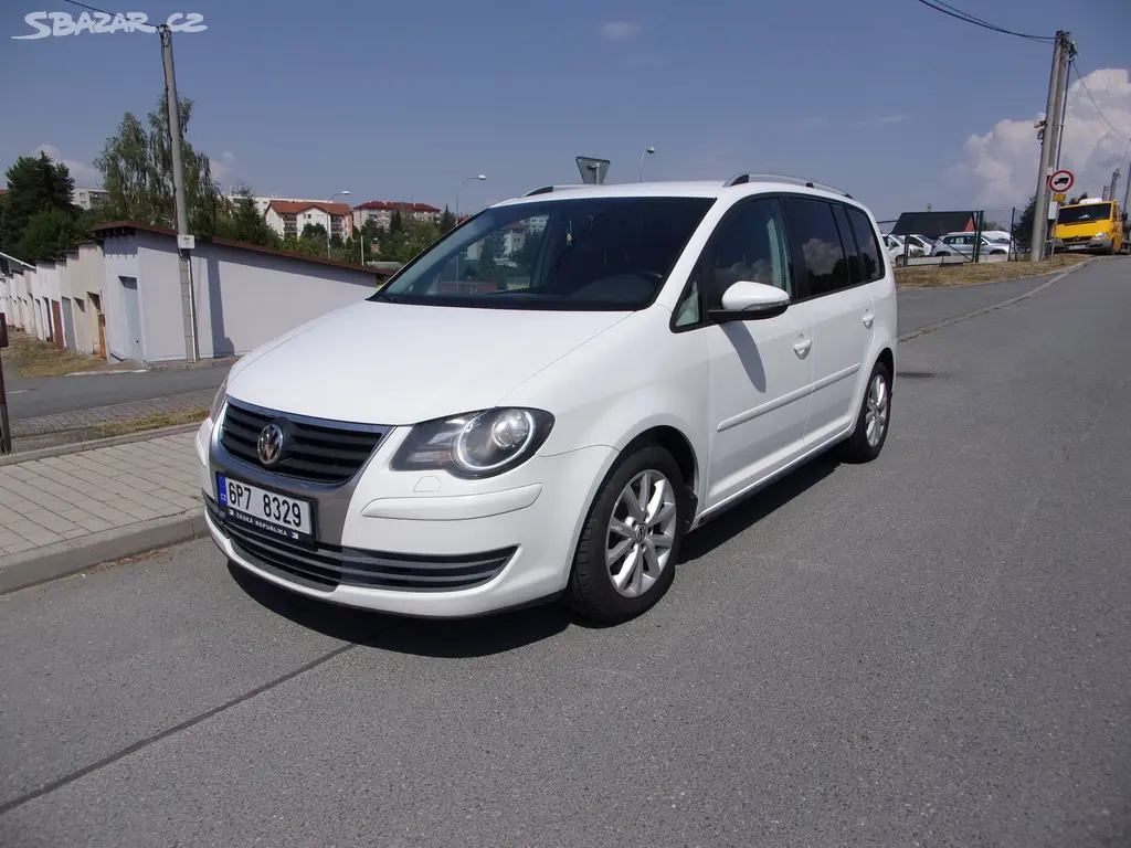 Volkswagen Touran 1.9 TDI,klima,senzory,ALU, - fotka 3