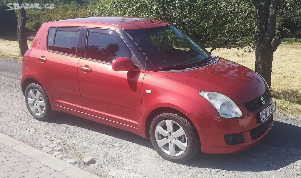 Suzuki Swift 1.3 / 2010 - fotka 4