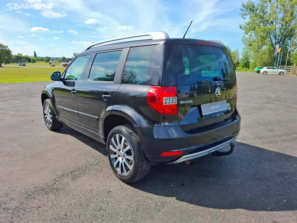Škoda Yeti EDITION 1.2TSi 81kW,xenony,tažné - fotka 6