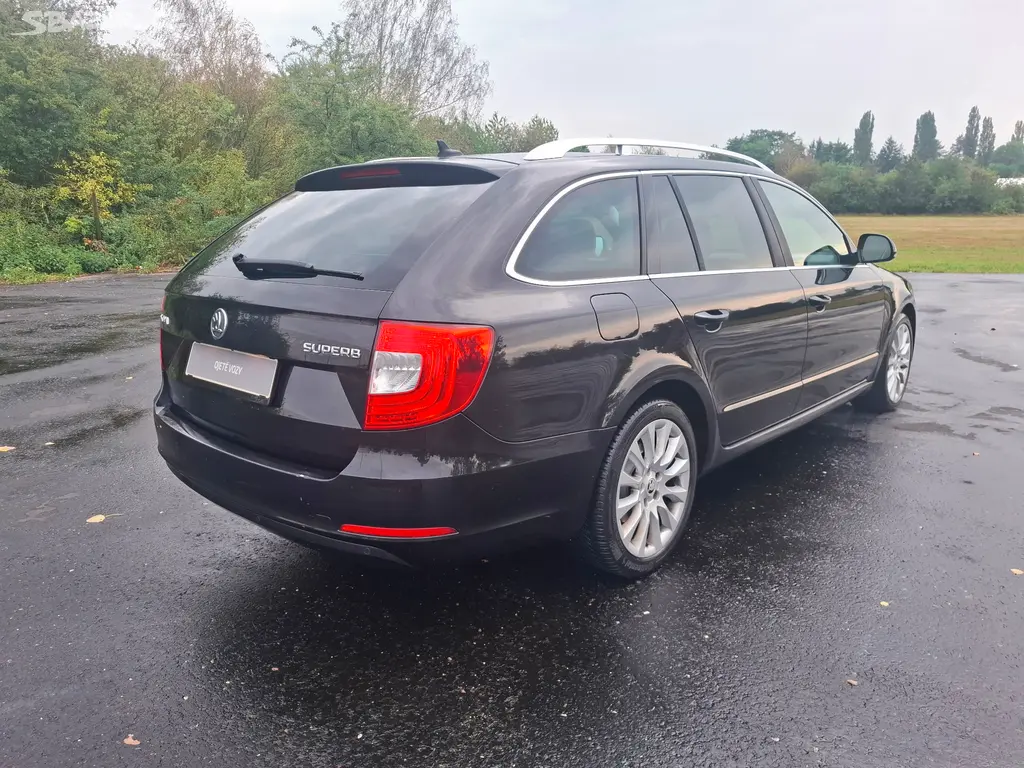 Škoda Superb II kombi 2.0TDi 125kW,xenony,tažné - fotka 4