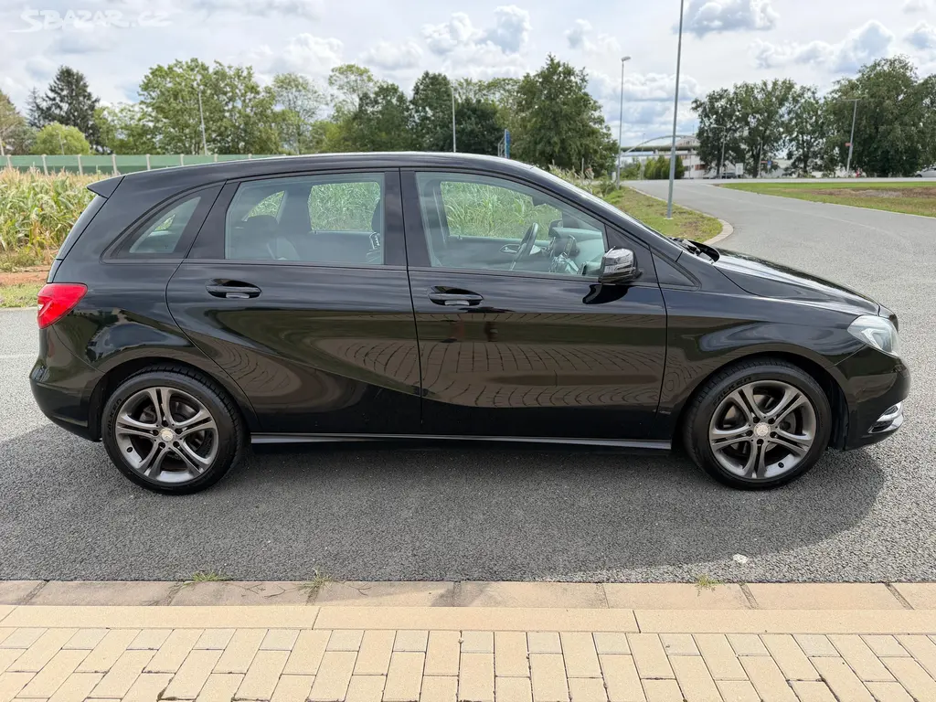 Mercedes-Benz Třídy B, 200 CDI NAVI XENONY 2X KOLA - fotka 6
