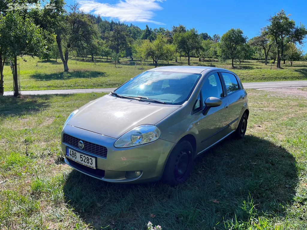 Fiat Grande Punto 1.2, 45 000 km, 2.majitel,garáž.