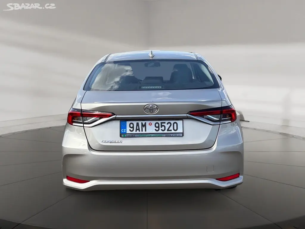Toyota Corolla, ACTIVE 1.5DF 92kW CZ DPH - fotka 5