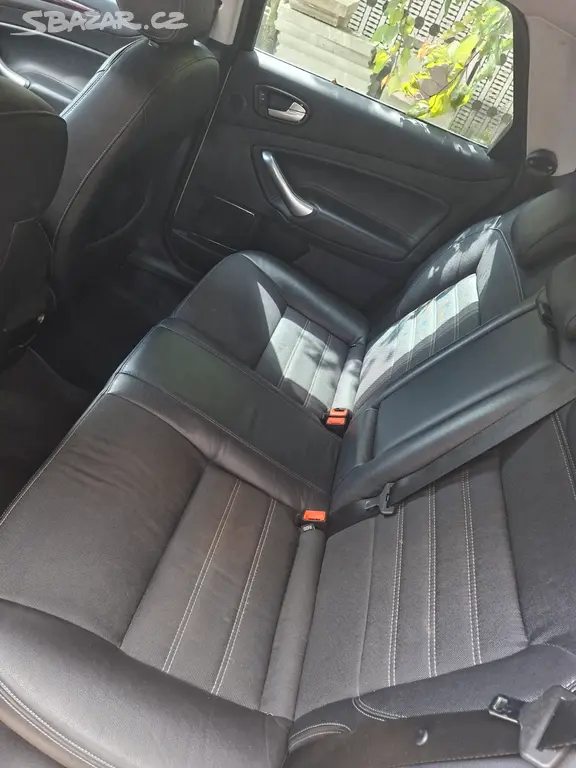 Ford Mondeo Mk[telefon skryt]kw - fotka 6