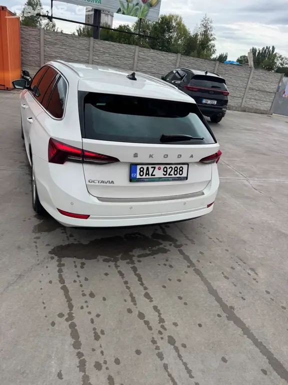 Škoda Octavia 4 2021 2.0tdi 85kw najezd 142t km No - fotka 5