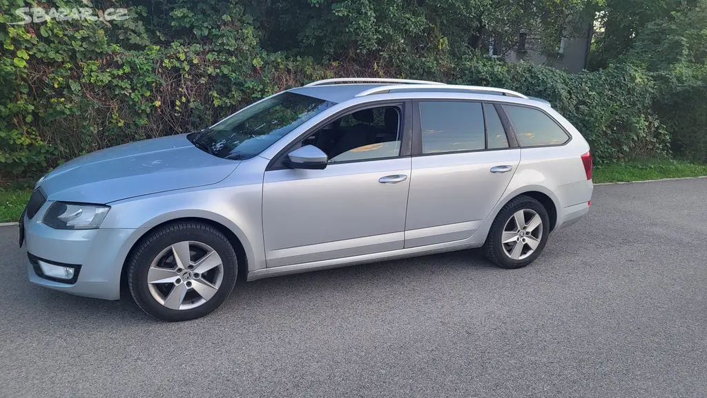 Škoda Octavia combi III 1.6 TDI 81kW Elegance CZ - fotka 6