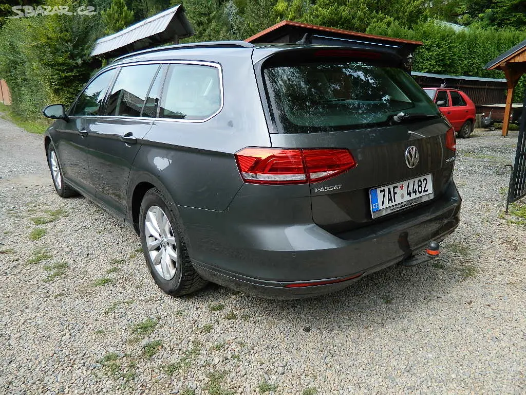 Volkswagen Passat B8 2.0 TDI 110kW, rok 2016 - fotka 2