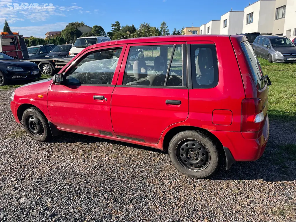 MAZDA DEMIO 1.4i 16V 46 KW EKO PLACENO 2001 - fotka 5