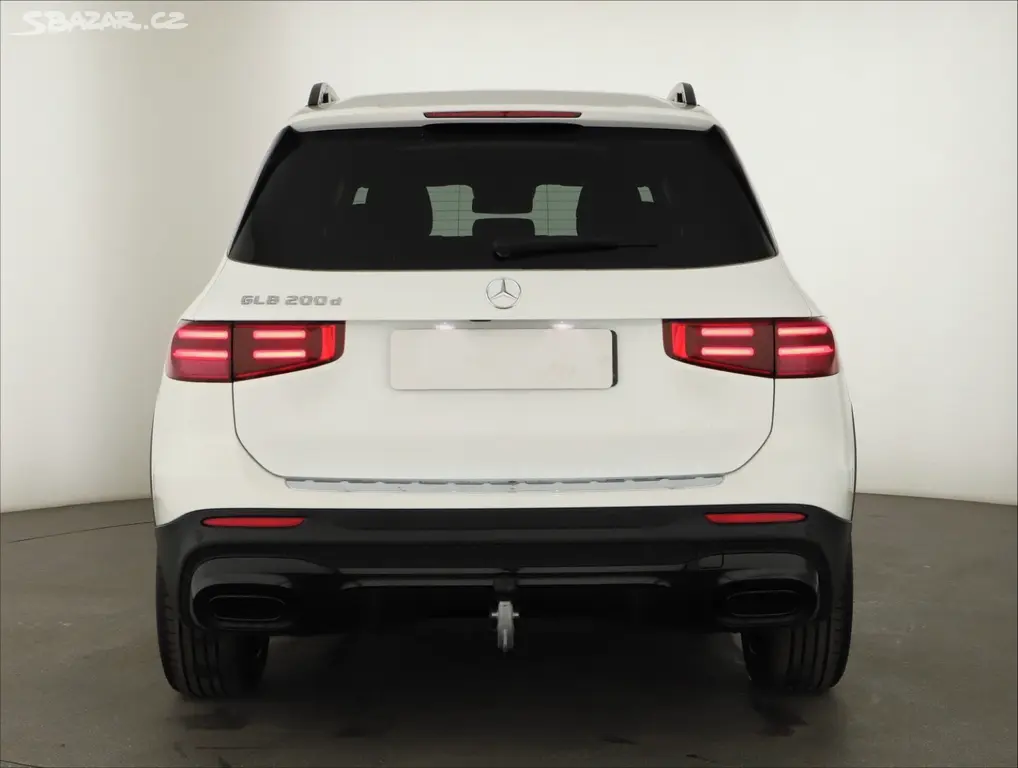 Mercedes-Benz GLB, GLB 200 d, AMG LINE, KAMERA - fotka 4