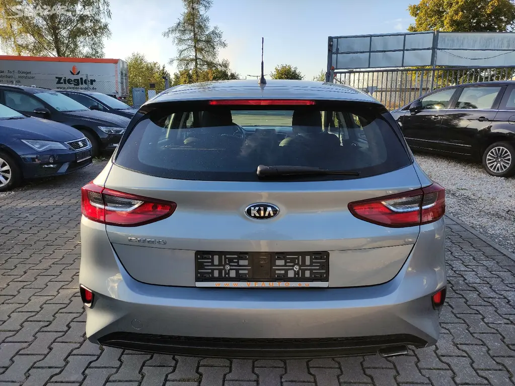 KIA CEED III 1.4i CVVT,2019,ALU 16,USB,AUX,IMFV,BC - fotka 5