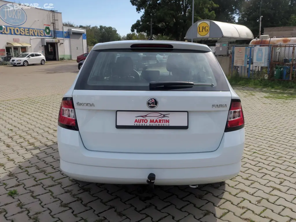 Škoda Fabia III 1.2 TSi 66 kW - 89 555 Km - fotka 5