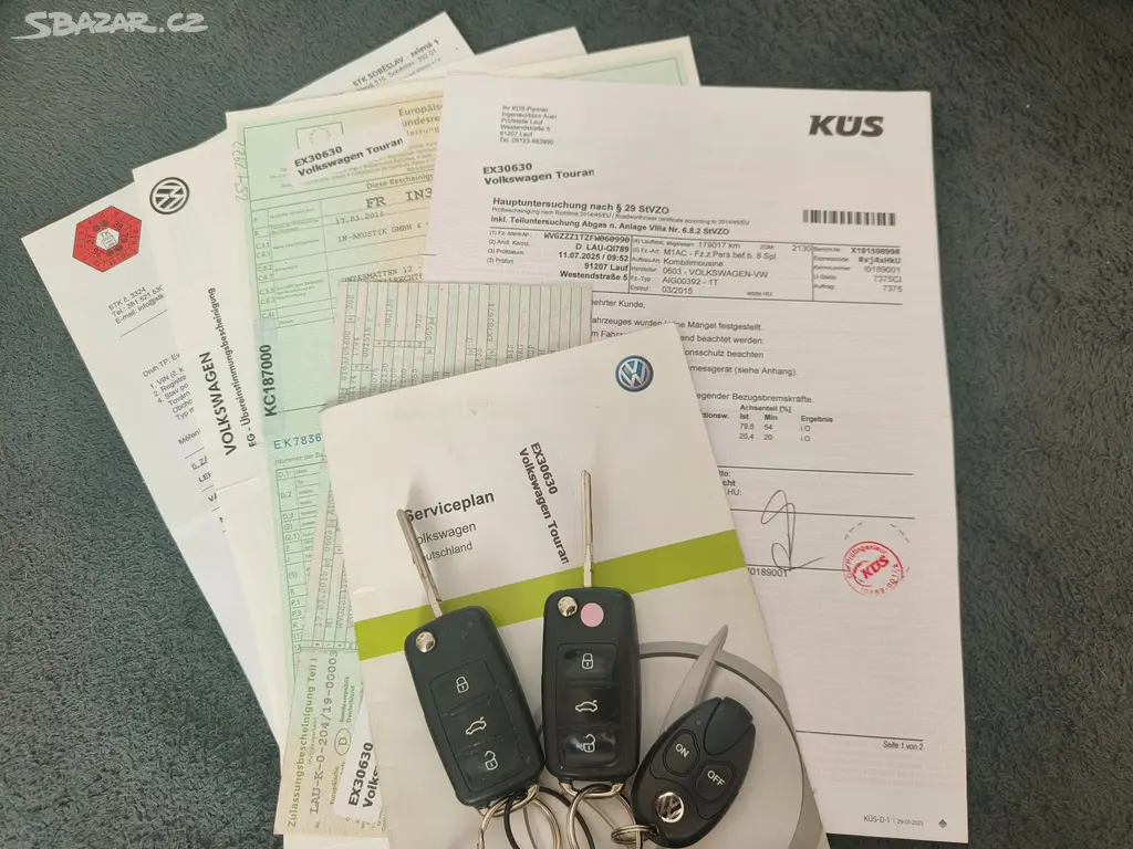 TOURAN 1.4 TSi NOVÉ ROZVODY WEBASTO PLNÝ SERVIS TZ - fotka 2
