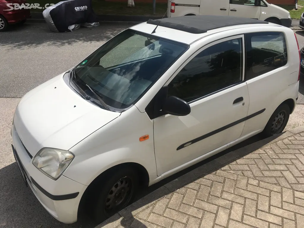 Daihatsu Cuore 1.0 43kw 3 dv. rv 2004 typ L251LS
