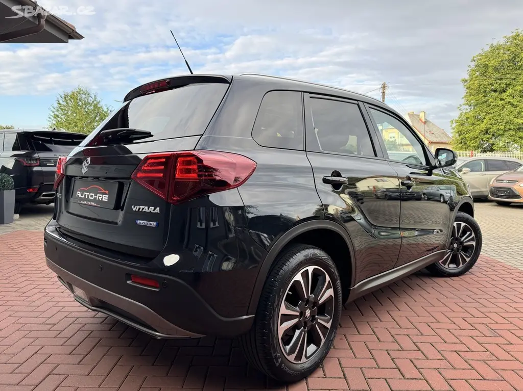 Suzuki Vitara, 1.4i BoosterJet Allgrip ZÁRUKA - fotka 2