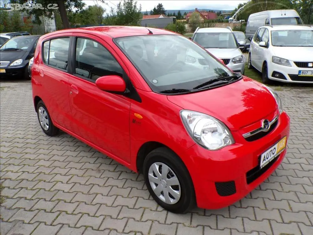 Daihatsu Cuore 1,0 i 1.MAJITEL,KLIMATIZACE