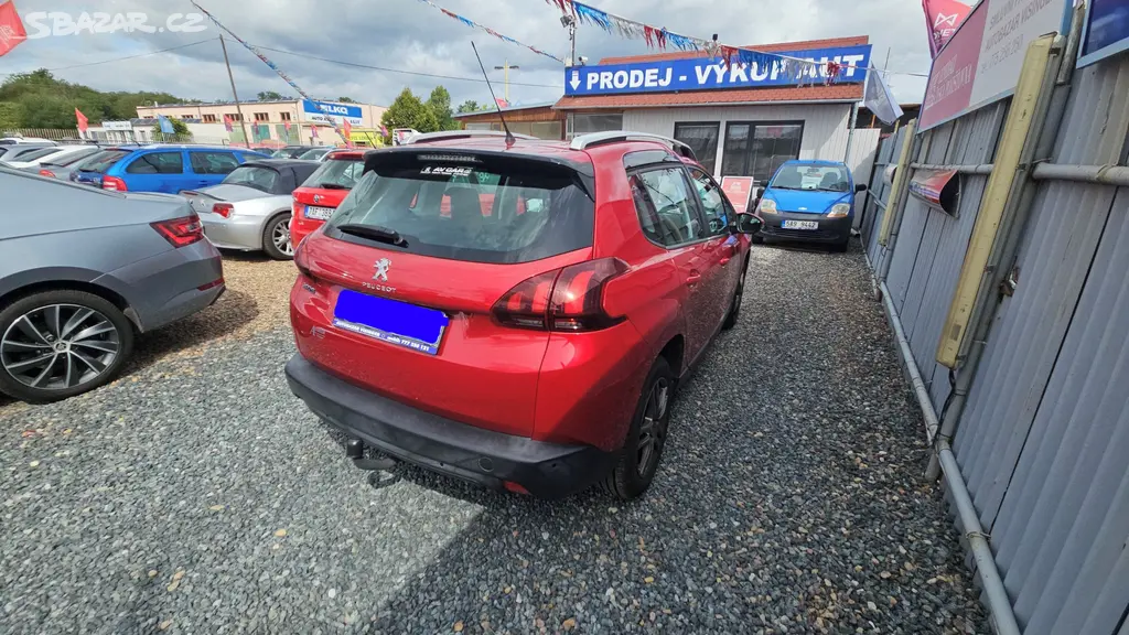 PEUGEOT 2008 1,2 i 96 kW - fotka 5