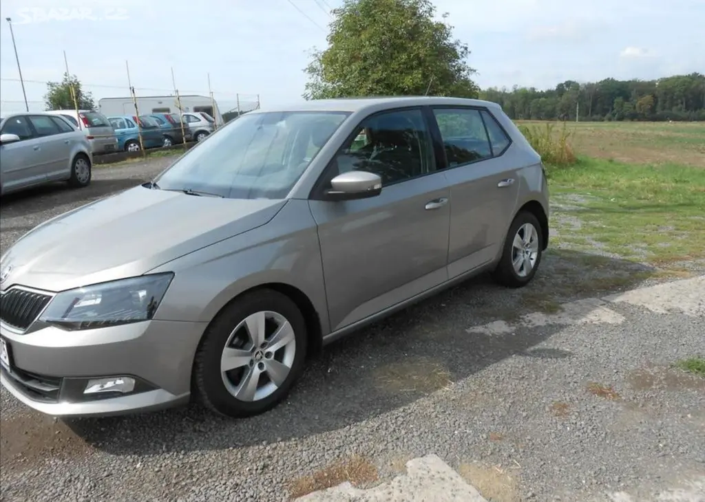 Škoda Fabia 1,2 66 kW CZ KLIMA Serviska benzín