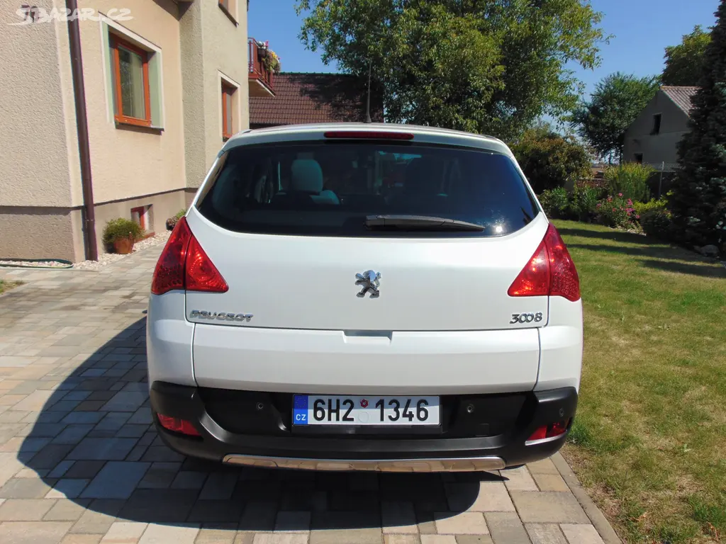 PEUGEOT 3008 1.6,PŮVOD ČR,PANORAMA,PARK.SENZORY - fotka 6