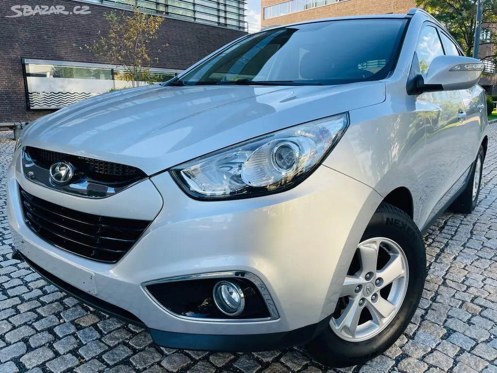 Hyundai ix35, 2.0i MANUÁL VÝHŘEV SERVISKA - fotka 2