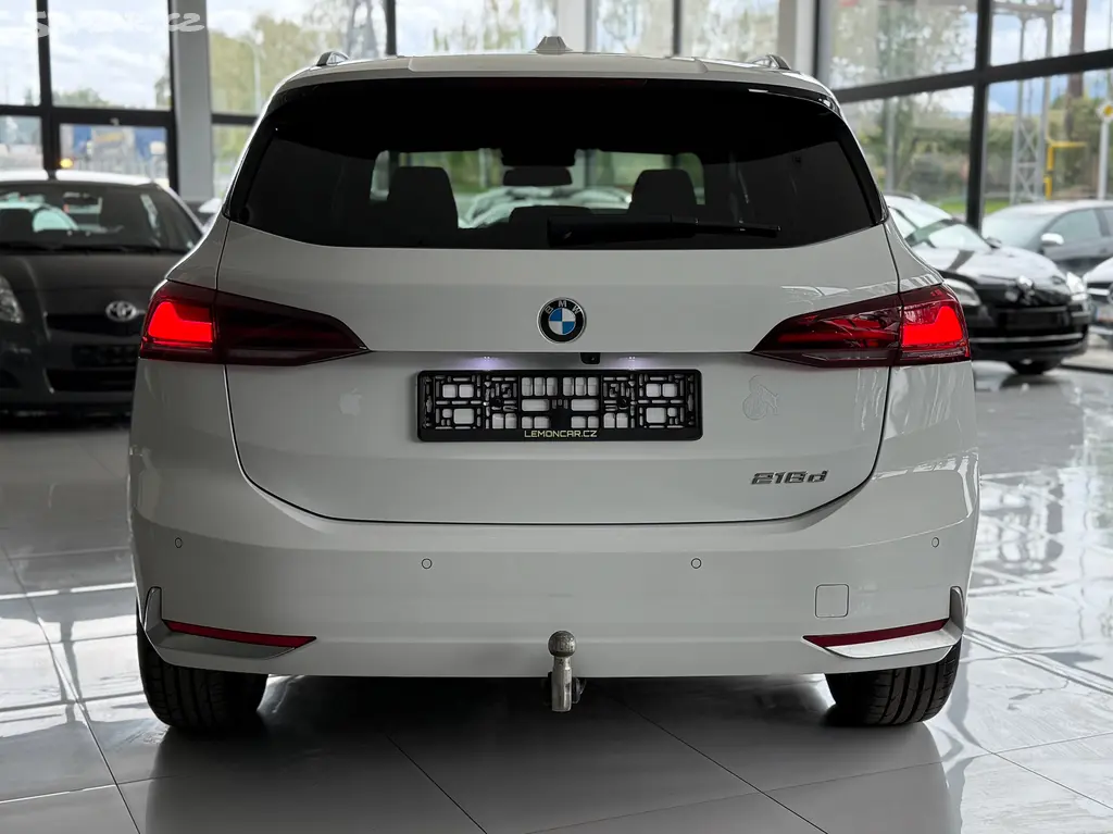 BMW Řada 2, TOP STAV | SERVIS | TAŽNÉ - fotka 6