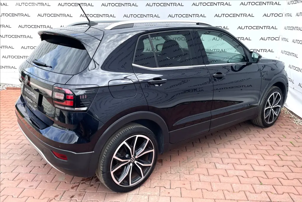 Volkswagen T-Cross, 1,0 TSi,81kW,STYLE,STK 7/28 - fotka 4