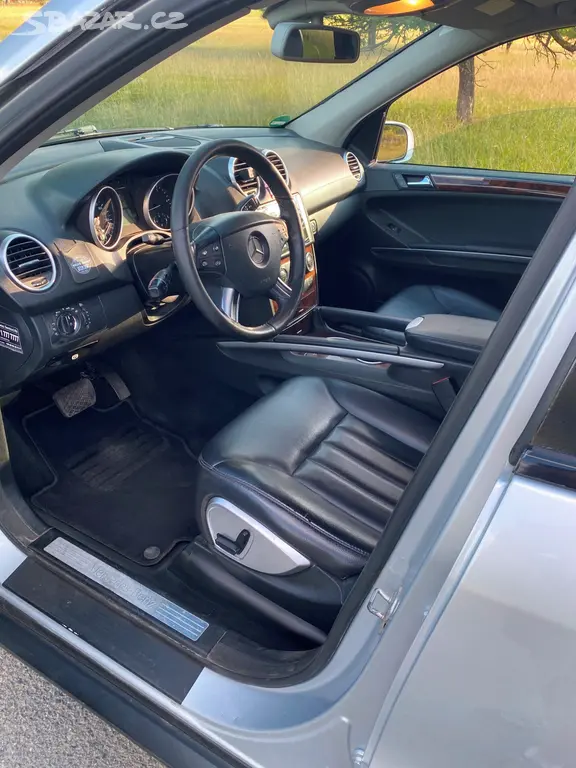 Mercedes Ml w164 - fotka 6
