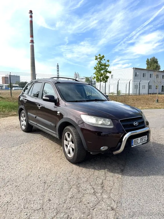 Hyundai Santa Fe 2.2 CRDI 4x4 114kw - fotka 2
