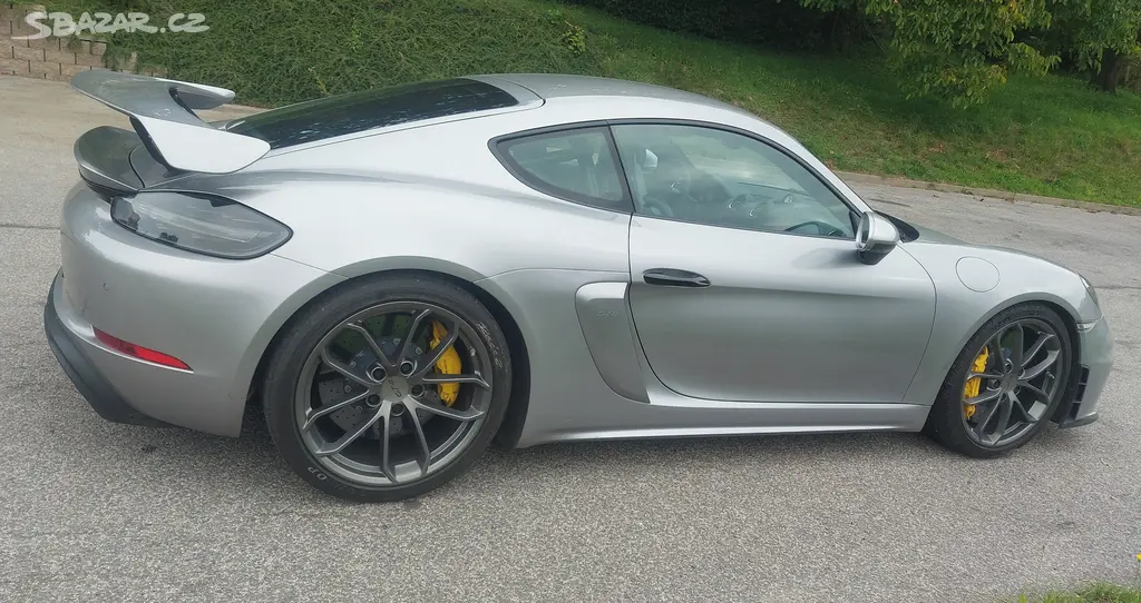 Porsche Cayman GT4 Club Sport paket [telefon skryt] km - fotka 6