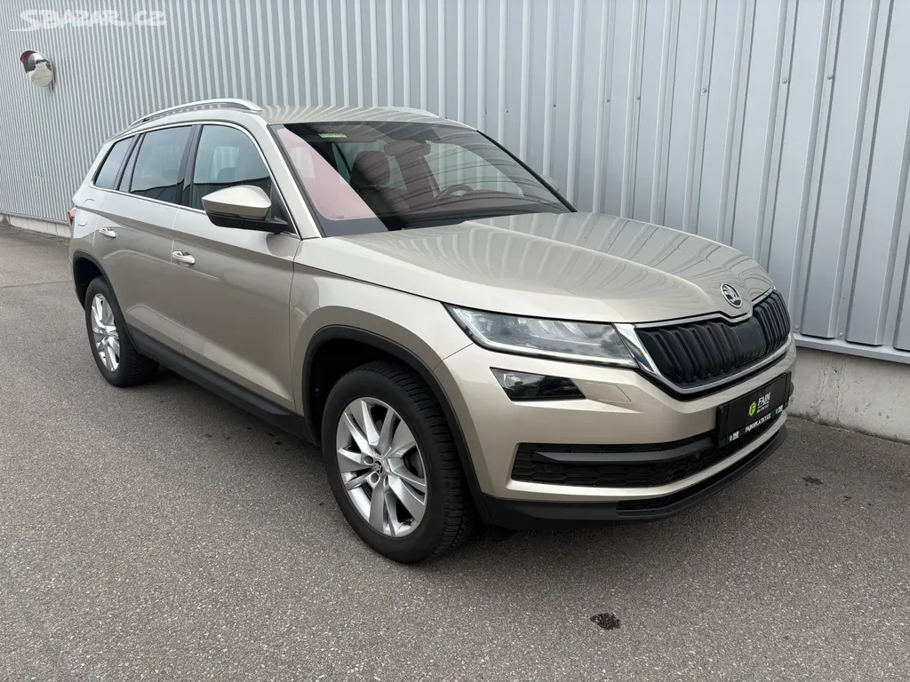 Škoda Kodiaq 2.0TDi,110kW,DSG,ČR,STYLE,CANTON - fotka 4