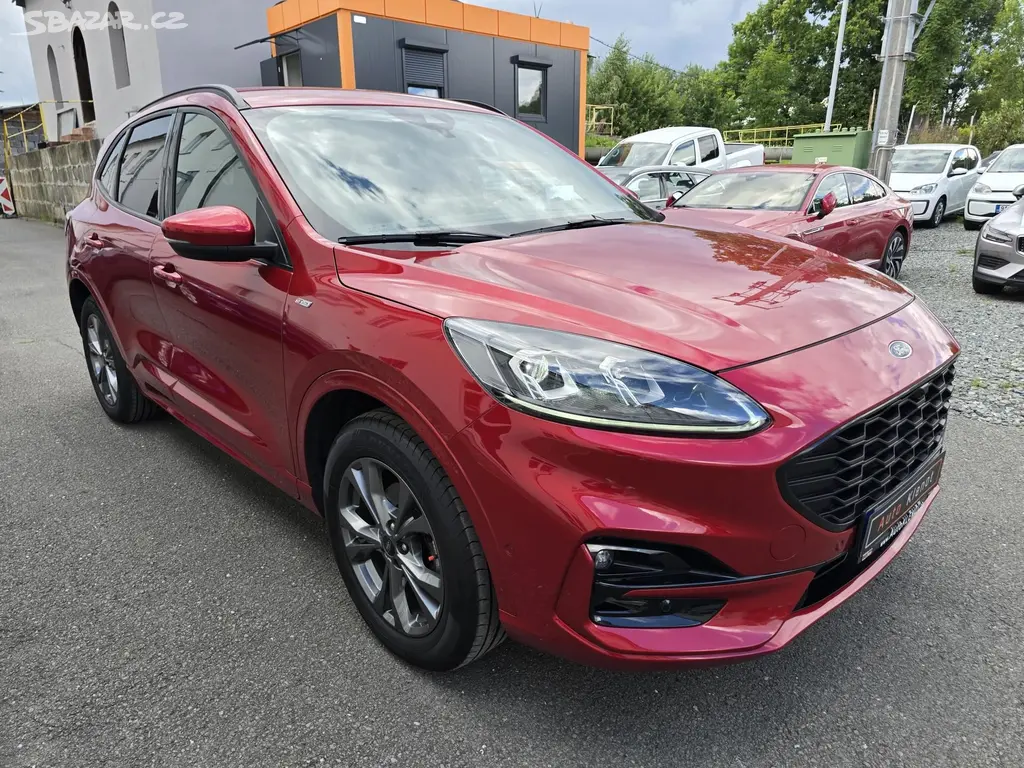 Ford Kuga, 2.5 140kW 4x4 AWD ST-LINE -DPH - fotka 2