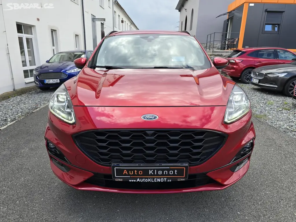 Ford Kuga, 2.5 140kW 4x4 AWD ST-LINE -DPH - fotka 3
