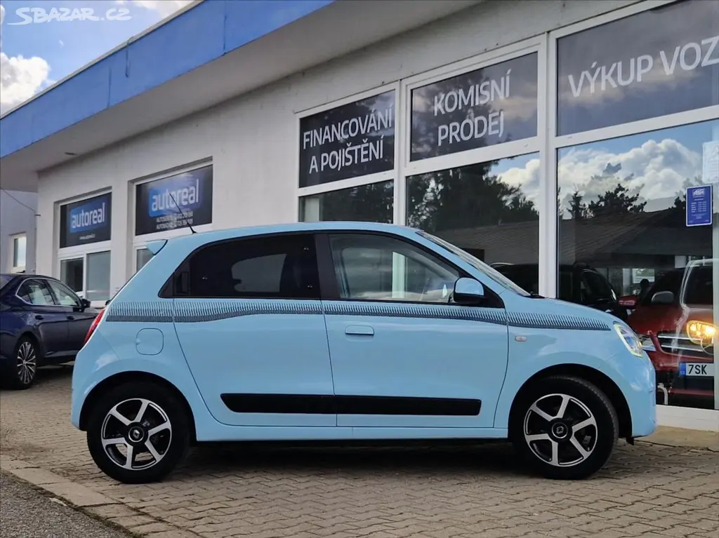 Renault Twingo, 1,0 i 54kW SENZORY TOPSTAV - fotka 6