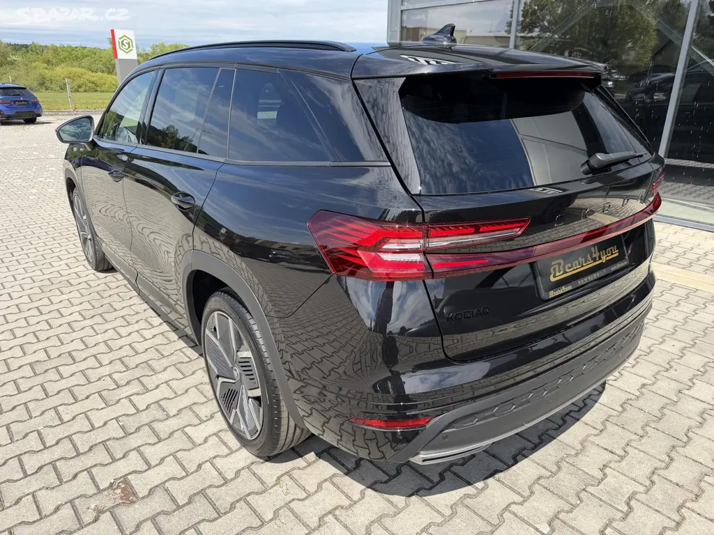 Škoda Kodiaq, 2.0TDI 142kW 4X4 SP PAN TZ NT! - fotka 6
