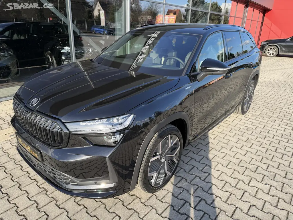 Škoda Kodiaq, 2.0TDI 142kW 4X4 SPORT TZ CZ!! - fotka 2
