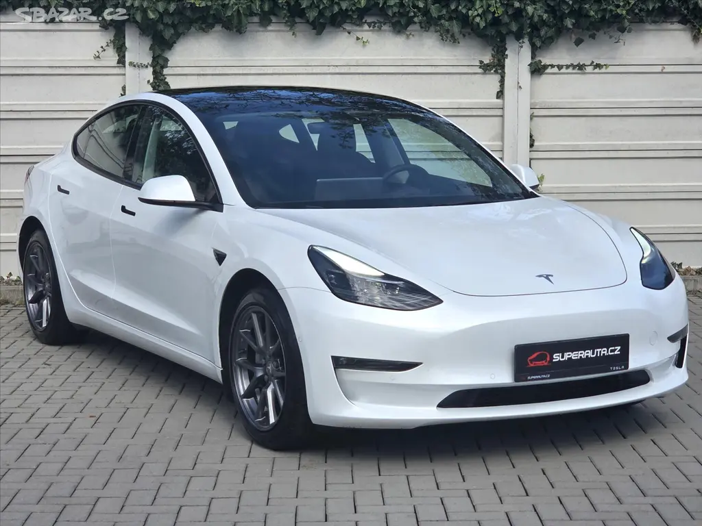 Tesla Model 3, LR 4x4 SOH 91% NEHAVAR. 1.maj