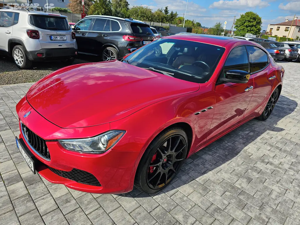 Maserati Ghibli, S Q4 3.0L V6 302 kW - fotka 2