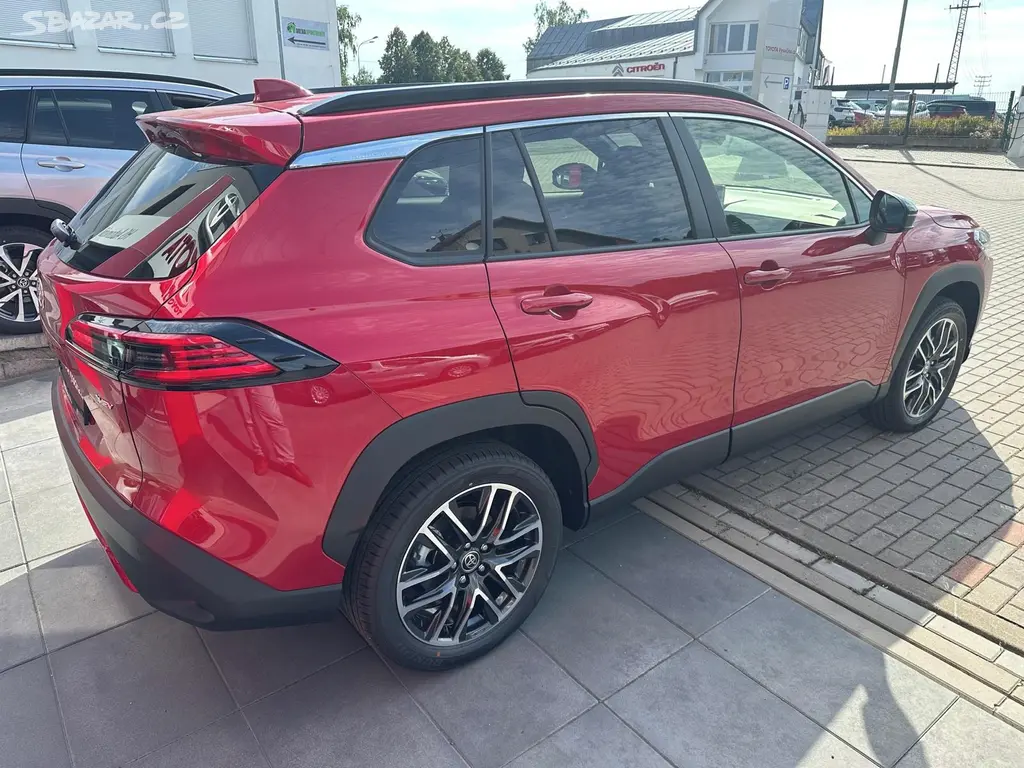 Toyota Corolla Cross, 1.8HEV 140PS Style - fotka 3