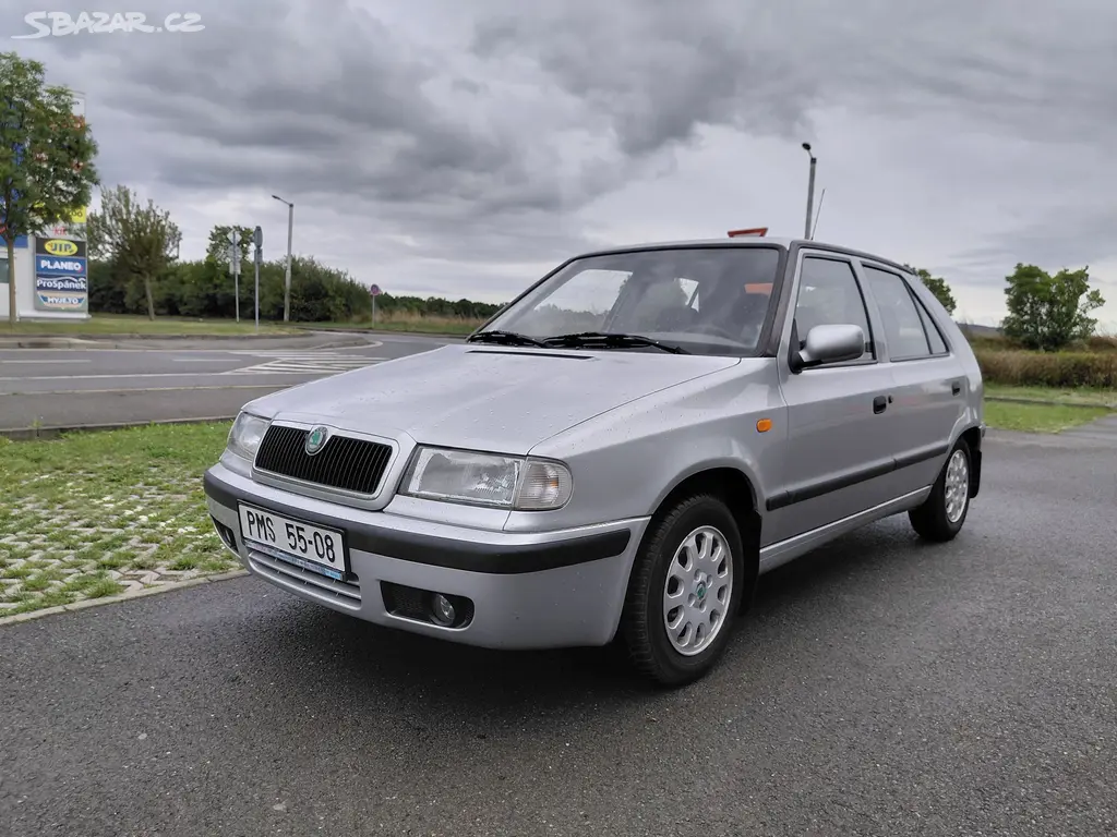 Škoda Felicia, 1.3i 1MAJ,GARÁŽOVANÁ,ZACHOVALÁ - fotka 3