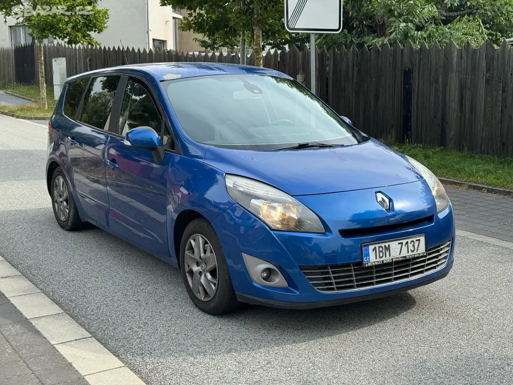 Renault scenik