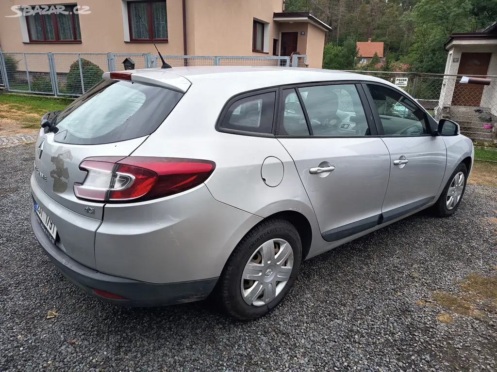 Renault Megane 1.5 dCI Grandtour - fotka 5